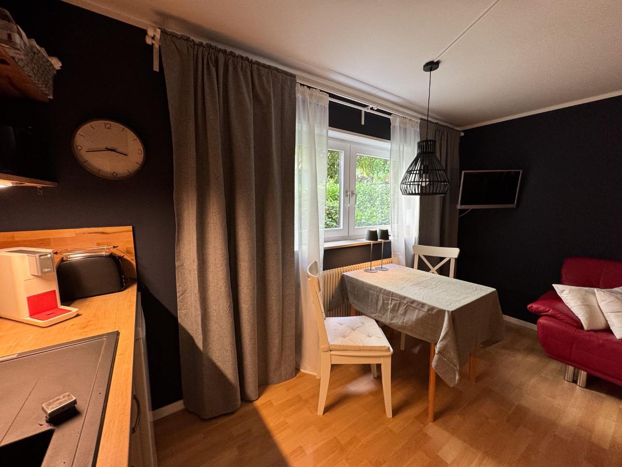 Apartment Parkplatz Garten Rad-Garage Фрайбург Екстериор снимка