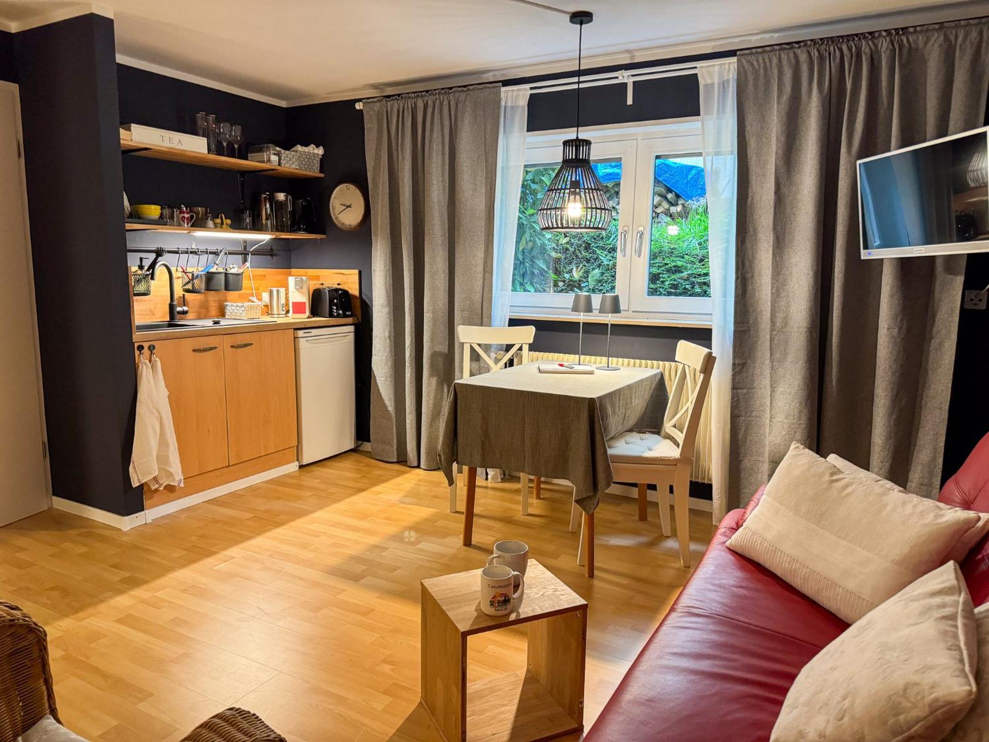 Apartment Parkplatz Garten Rad-Garage Фрайбург Екстериор снимка