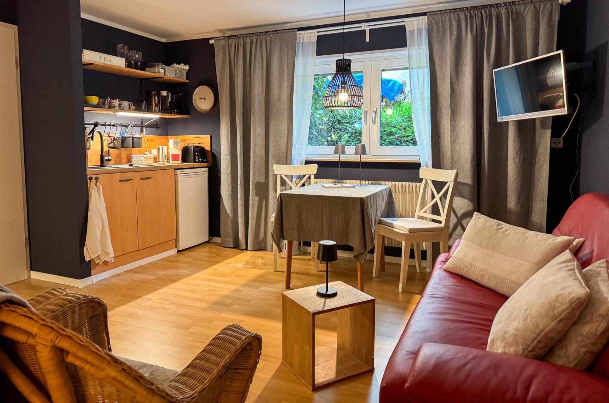 Apartment Parkplatz Garten Rad-Garage Фрайбург Екстериор снимка